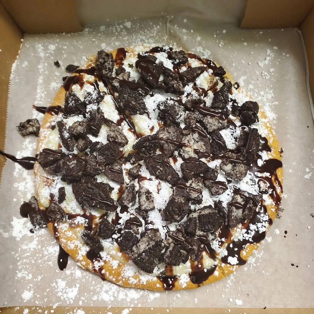 Oreo Dessert Pizza